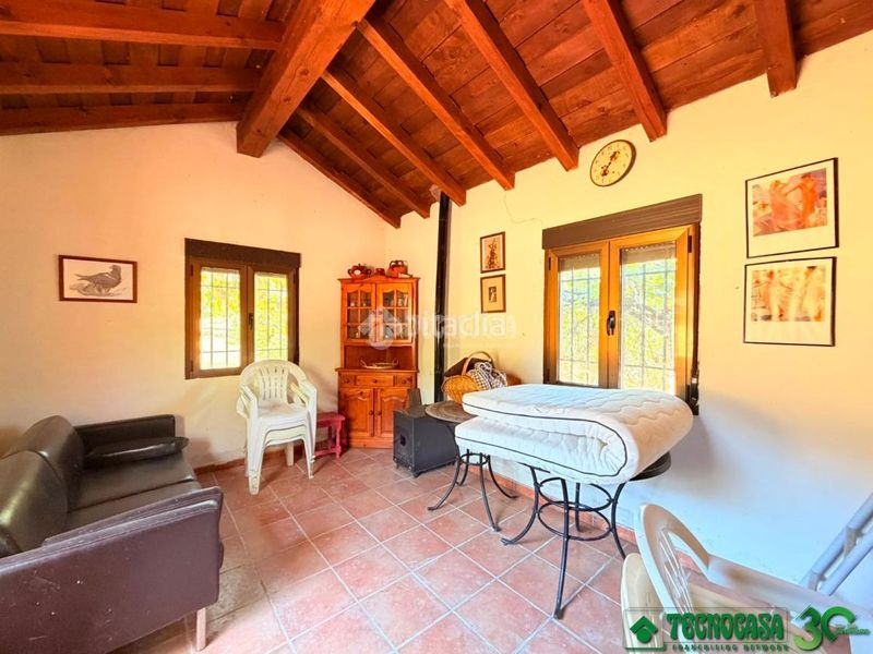 Foto bcb7d821-8709-440e-b01c-87ae12f9cd13. Finca rústica a Santa Cruz del Valle