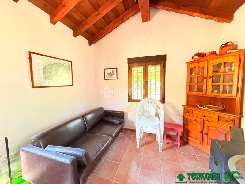 Foto f7f30b8e-9c27-45b5-932f-64fa06c0ecdd. Finca rústica a Santa Cruz del Valle