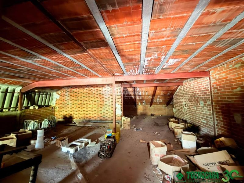 Foto 1ab48a88-df52-46cf-838d-1359fee8cdea. Local comercial a Arenas de San Pedro