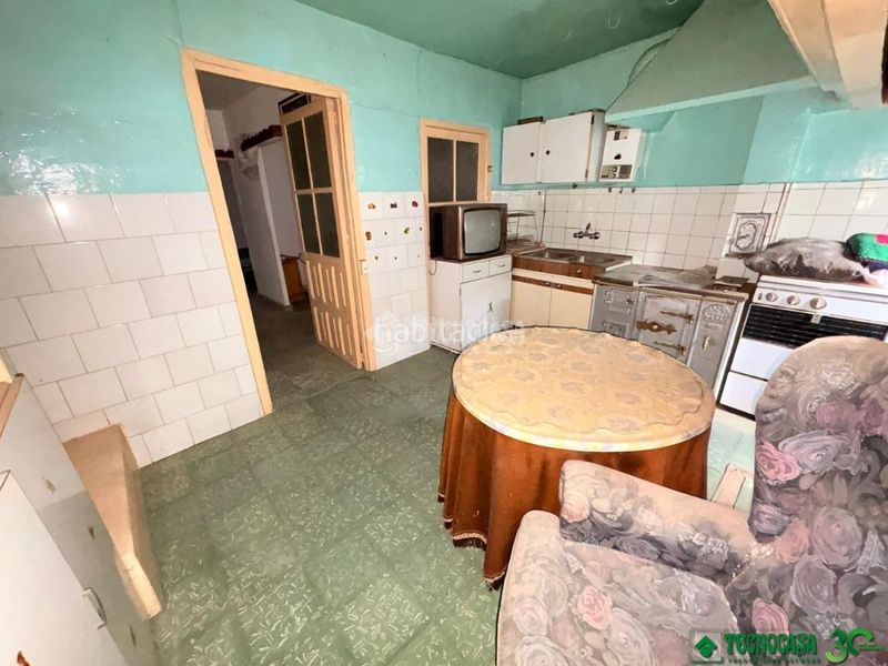 Foto d6dae809-524d-4197-b406-fde4beccb1f3. Casa aparellada a Arenal (El)