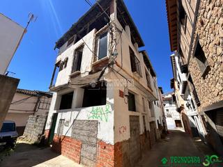 Casa aparellada a Losar de la Vera. Casa en venta en losar de la vera