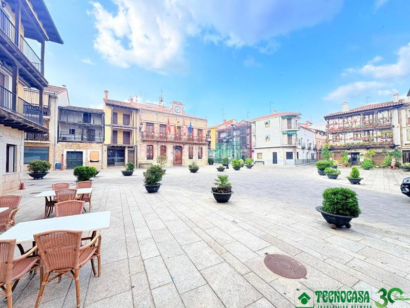 Foto 76d4bc12-dffd-41e6-923b-e864fdfb2958. Casa pareada casa en venta en Candeleda