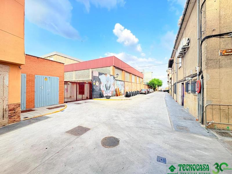 Foto 95b6e0aa-b7d3-4cdd-8e65-d39d7a0e29fd. Casa pareada casa en venta en Candeleda