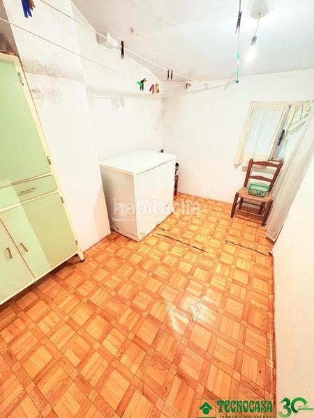 Foto c4e257c0-6b8b-4855-bab5-4f68d1e50a98. Casa pareada casa en venta en Candeleda