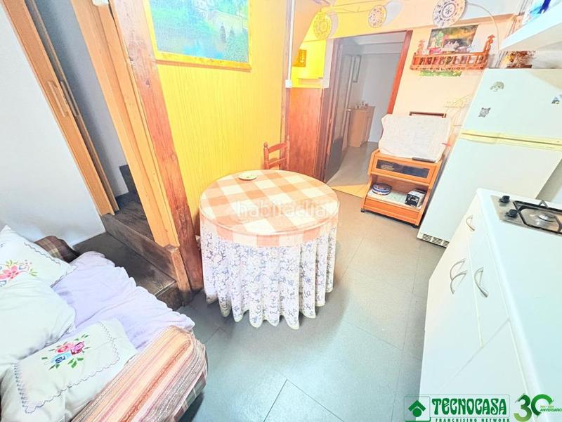 Foto e37eb8f6-c0c4-44b2-b8ee-0afd9bb559f2. Casa pareada casa en venta en Candeleda