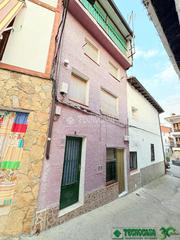 Doppelhaus in Poyales del Hoyo. Casa en venta en poyales del hoyo