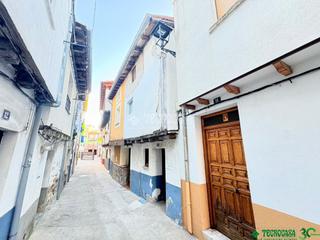 Doppelhaus in Candeleda. Casa en venta en candeleda