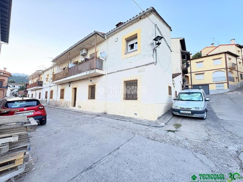 Foto 36c7d8e2-ef3e-4036-9918-7f3785d2317a. Casa aparellada a Arenal (El)