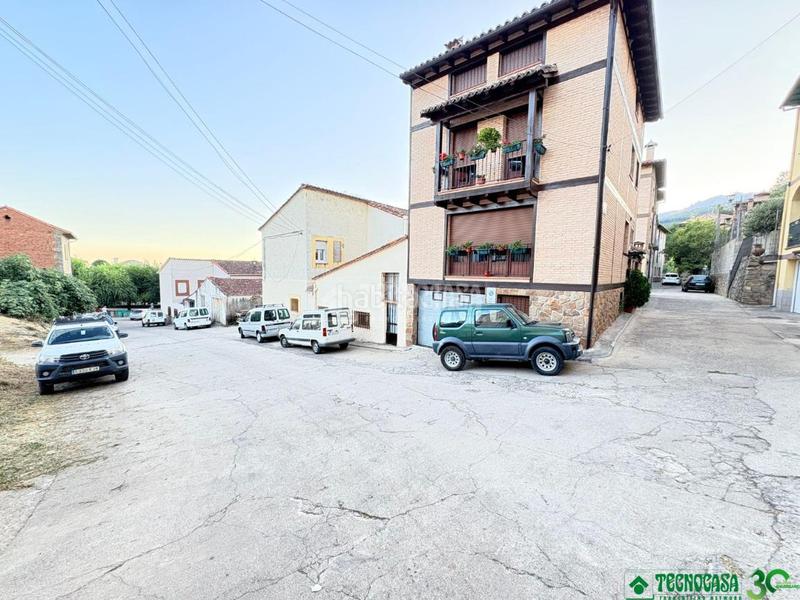 Foto c8ac5374-a63b-4335-b7e4-0d126a7d843a. Casa aparellada a Arenal (El)