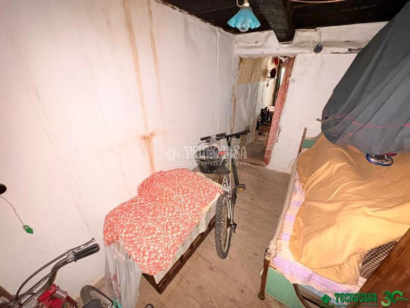 Foto 02b3e560-0be4-4f4f-aeae-ebc2bad4cf17. Casa aparellada a Arenal (El)