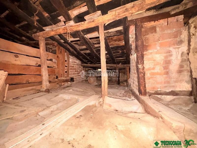 Foto e18ace63-e1a4-48d2-8639-d2cc469d4b12. Casa aparellada a Arenal (El)