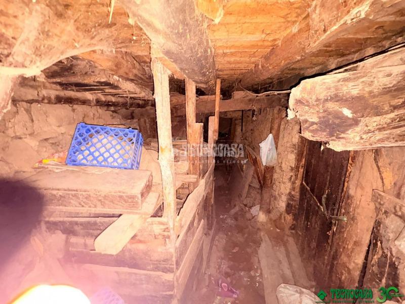 Foto ea527fc4-a99e-442a-8f22-81d2f7d45331. Casa aparellada a Arenal (El)