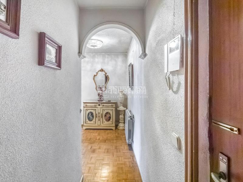 Foto 5fbcc133-5e92-4d54-b1d0-648da91f21b7. Pis a Ventas Madrid