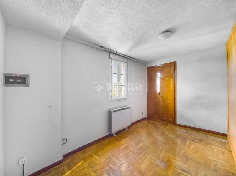 Foto 180047a4-216f-4944-aee2-d04f40358624. Pis amb calefacció a Ventas Madrid