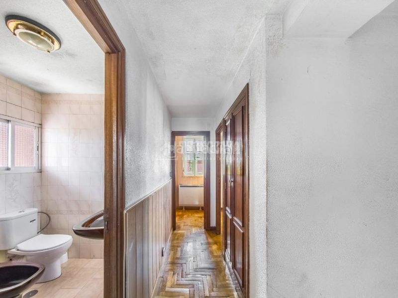 Foto 9e2bfa83-1c08-46d1-8287-f2bead60f01e. Pis amb calefacció a Ventas Madrid