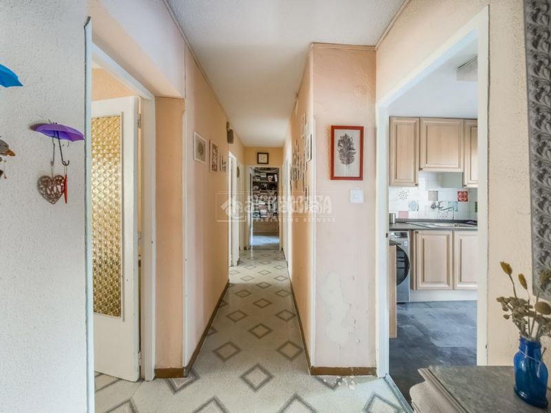 Foto 6dc8bfb6-be3f-4f44-b866-b86b63f12f48. Pis a Ventas Madrid