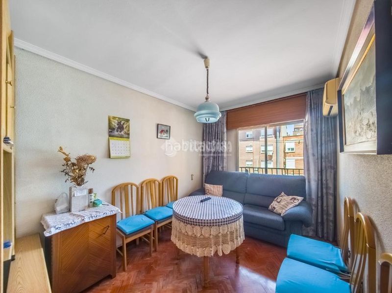 Foto fe8c6553-dc12-45a3-870b-c33b2d401cbd. Pis amb calefacció a Ventas Madrid