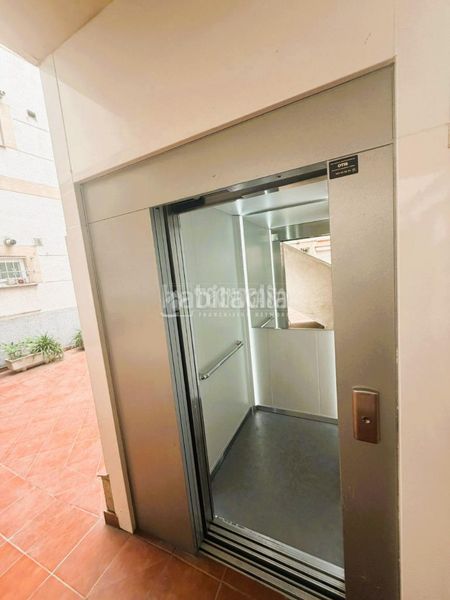Foto 1090bf52-55f9-4617-9618-16af9d64b28d. Piso  en venta en Opañel Madrid