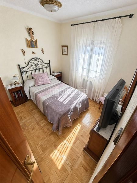 Foto ac0b9940-2033-495a-b91c-1c351de26c2a. Pis a Opañel Madrid