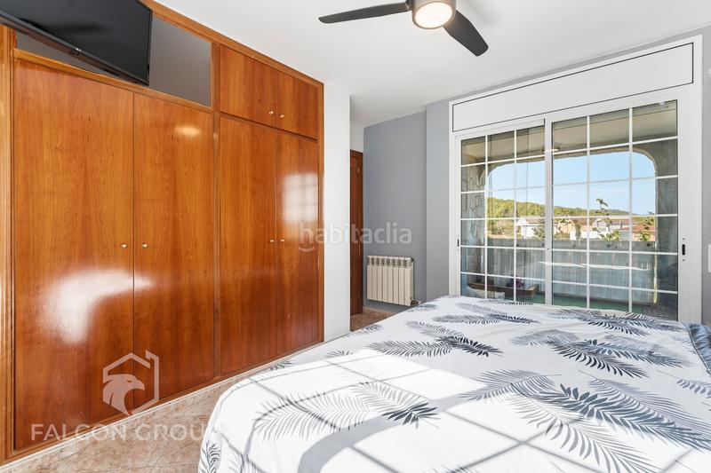 Foto 3283c91e-1b24-43ce-911f-930551d677de. Chalet avec chauffage parking piscine dans Canyelles