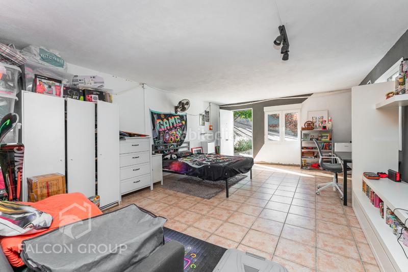 Foto bf2d8aca-6c2d-443b-8e5f-2c3f2e8ec9fb. Chalet avec chauffage parking piscine dans Canyelles