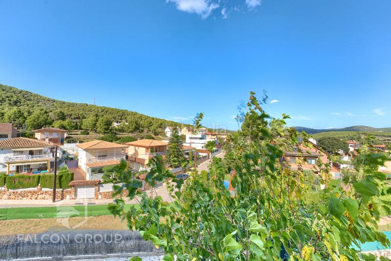 Foto c723a7b4-d422-4608-9d2a-a612e66894db. Chalet avec chauffage parking piscine dans Canyelles