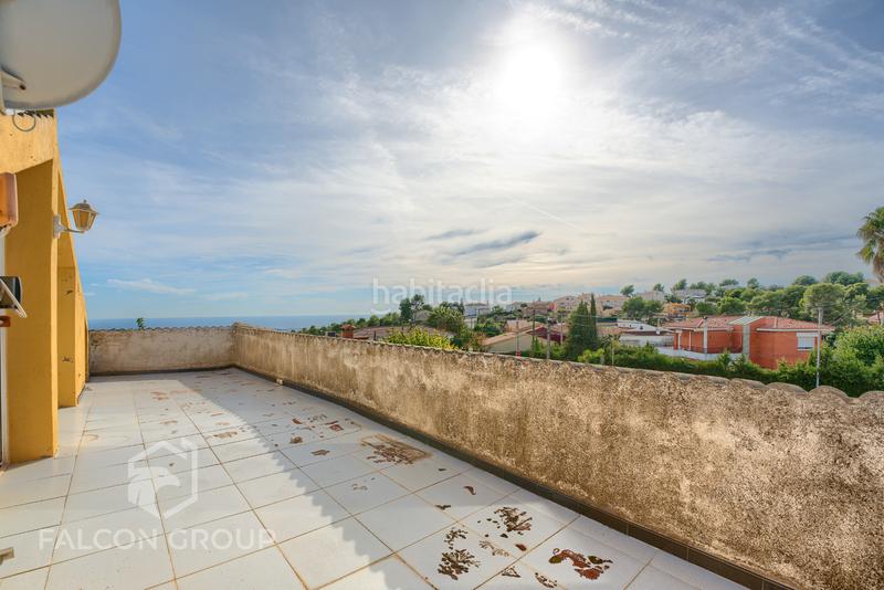 Foto d045a9a6-b2b0-4bd5-a3cc-ecc1c7fb863a. Chalet en Canyelles