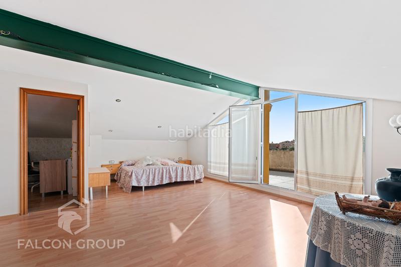 Foto b18bbb74-1920-4c47-9a93-726e0f104f91. Chalet avec chauffage parking piscine dans Canyelles