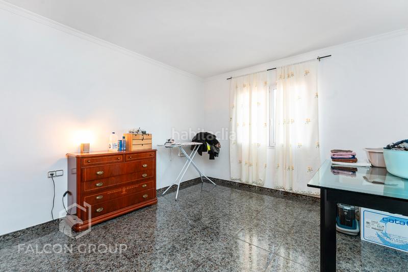 Foto 2282077a-2854-4d50-b24d-8955249784f6. Chalet con camino riscaldamento parcheggio in Castellet i la Gornal