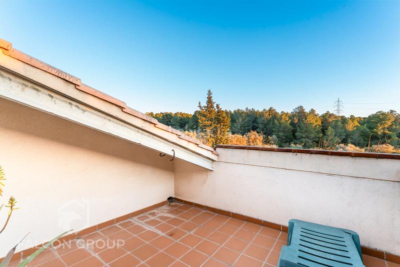 Foto 2e4651d1-9600-4cb9-b91b-dcfc5432c67c. Chalet con camino riscaldamento parcheggio in Castellet i la Gornal