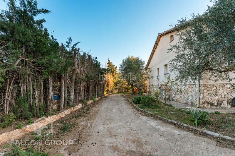 Foto 40cabfeb-f673-4178-a34d-a15add550949. Chalet con camino riscaldamento parcheggio in Castellet i la Gornal