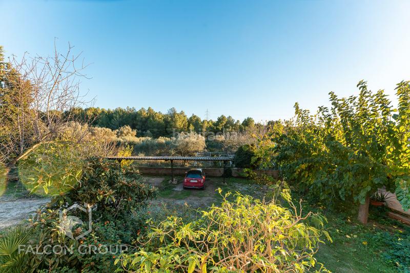 Foto 537d4d20-b414-4c63-b7a1-e1503a95bb71. Chalet con camino riscaldamento parcheggio in Castellet i la Gornal