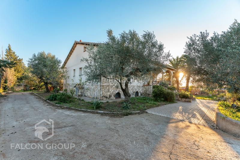 Foto 57ed7e5e-73d1-45e8-a135-ff3837a958d5. Chalet con camino riscaldamento parcheggio in Castellet i la Gornal