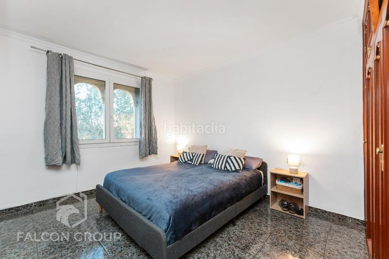 Foto 5c3758c5-7edf-4495-a537-544213fc54ab. Chalet con camino riscaldamento parcheggio in Castellet i la Gornal