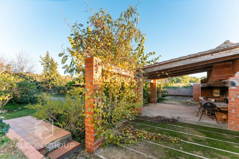 Foto 74b11f19-a722-4aaa-8348-238ffba299ba. Chalet con camino riscaldamento parcheggio in Castellet i la Gornal