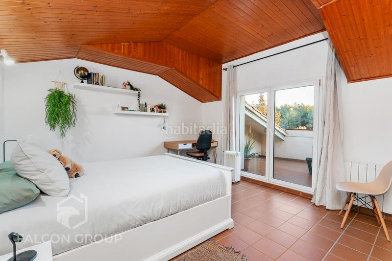 Foto c888fd10-f06b-4c83-8dd7-833c03e796fe. Chalet con camino riscaldamento parcheggio in Castellet i la Gornal