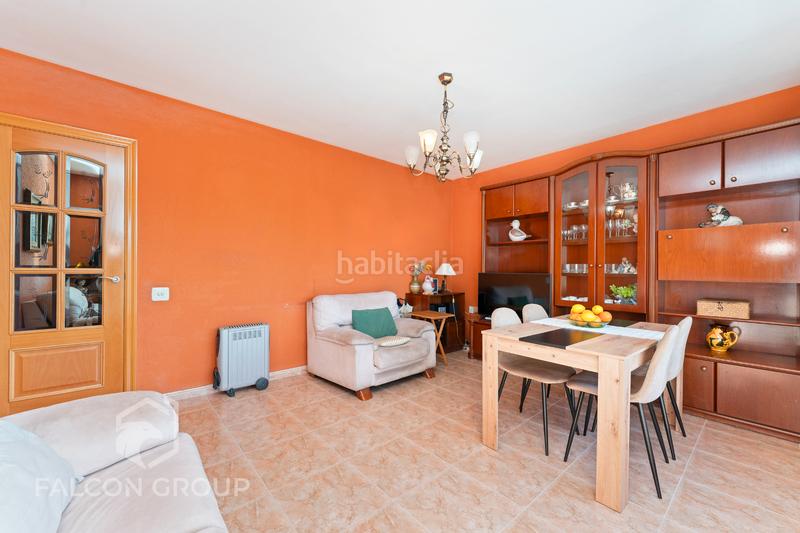 Foto 5f994b09-a82b-475c-a85e-b0e69f052152. Piso  en venta en cl bailen en Sant Joan Vilanova i la Geltrú