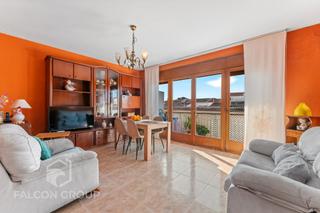 Etagenwohnung  Carrer de bailèn. Piso en venta en cl bailen