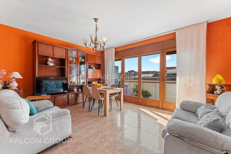 Foto f7c394a0-4ffb-4211-ada5-248898400b21. Piso  en venta en cl bailen en Sant Joan Vilanova i la Geltrú