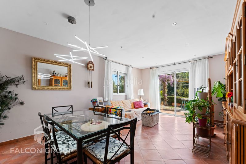 Foto 25615728-abc2-4f8e-8ede-020f83462ce6. Maison avec chauffage parking dans Querol