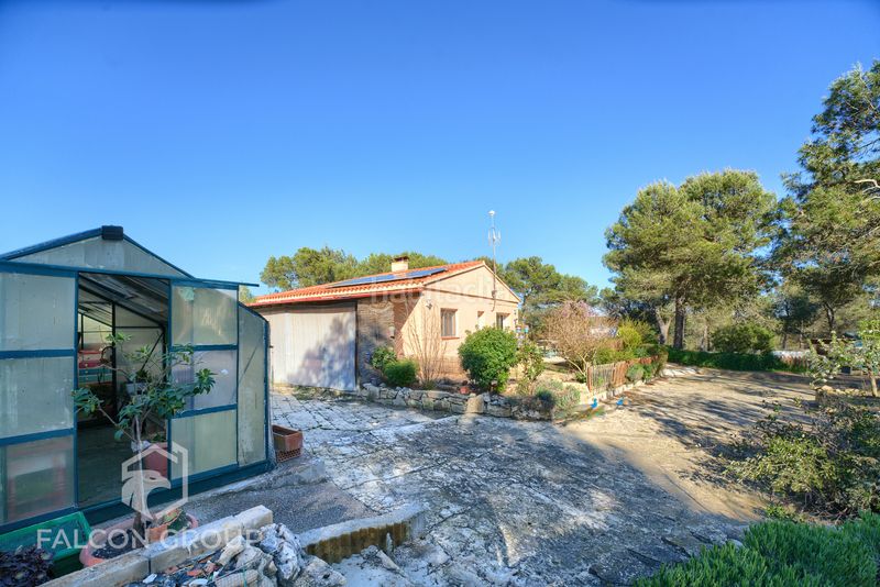 Foto d96e911b-be28-4fa4-a8c0-a65f4f50b5ef. Maison avec chauffage parking dans Querol