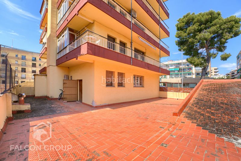 Foto ddd66286-868d-4a46-b782-ecfd840a4570. Local comercial a Sant Joan Vilanova i la Geltrú