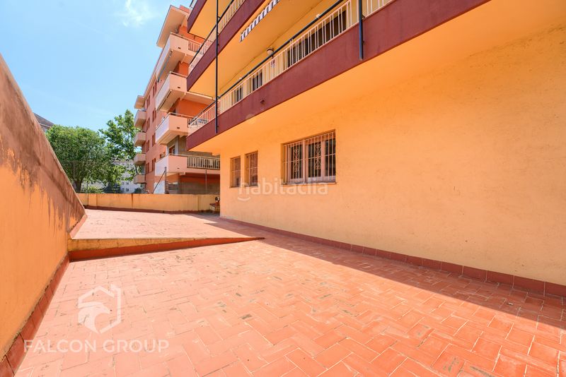 Foto dfc39316-c677-40df-ac0a-8651bc73132b. Local comercial a Sant Joan Vilanova i la Geltrú