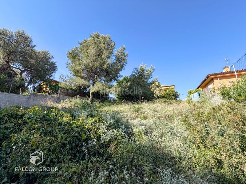 Foto 1907ddbe-f82e-4f99-a198-6e8aab5343f1. Terreny residencial a Canyelles