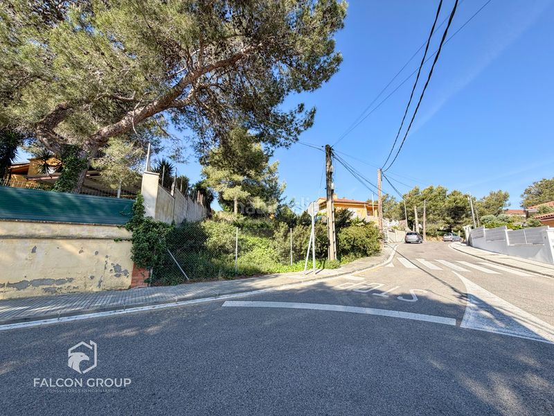 Foto a814e981-1991-421a-8f0c-1d5661b5b62f. Terreny residencial a Canyelles