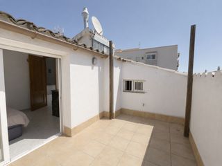 Dúplex  Avinguda de francesc macià. Acogedor y luminoso piso de 2 habitaciones y 1 baño ubicado en p