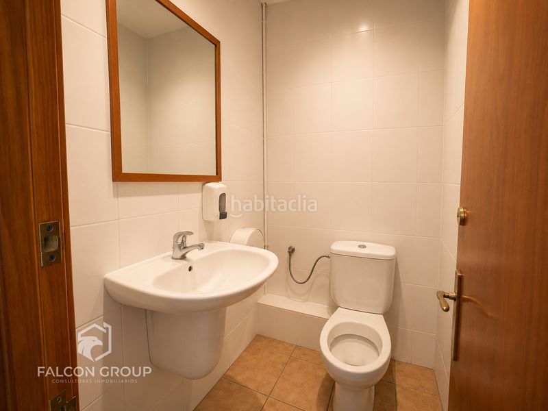Foto 7ccf2eb3-9ca7-493f-a905-0f994eef68b3. Local comercial a Castell-Poble Vell Castelldefels