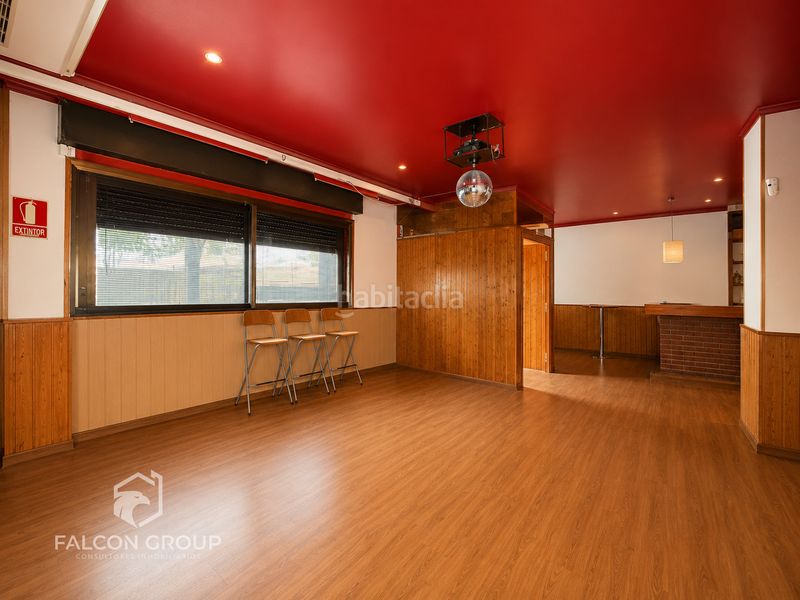 Foto a32e7912-3b0c-4dbd-a196-f51d9f0445ee. Local comercial a Castell-Poble Vell Castelldefels