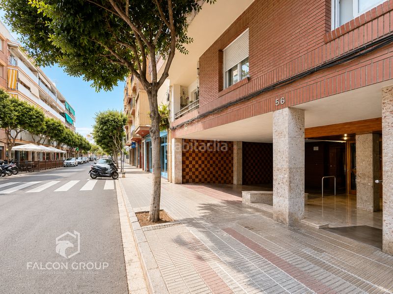Foto a358292c-6347-4a33-a25d-6ae79dc95198. Aparcament cotxe a La Geltrú-Sant Jordi Vilanova i la Geltrú