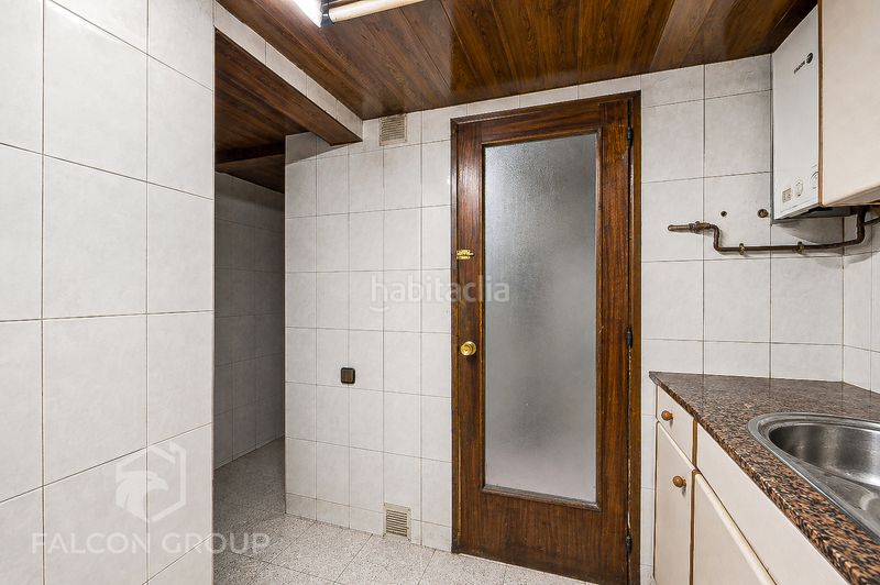 Foto 7f700e38-0d43-4821-82a2-cdb21f2756f6. Piso en El Coll Barcelona